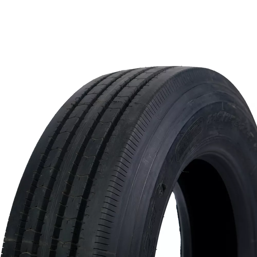 Грузовая шина 215/75 R17,5 Long March LM-216 16PR в Озерске