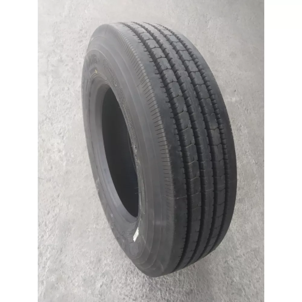 Грузовая шина 215/75 R17,5 Long March LM-216 16PR в Озерске